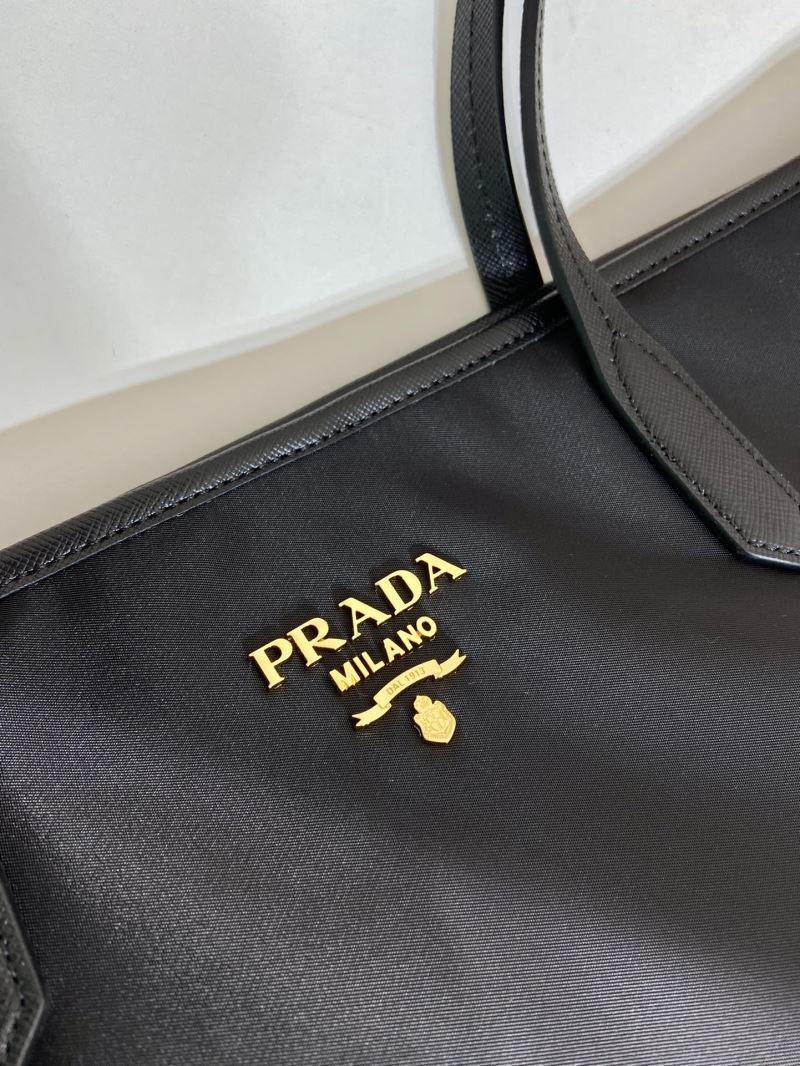 Pra*a tote bags